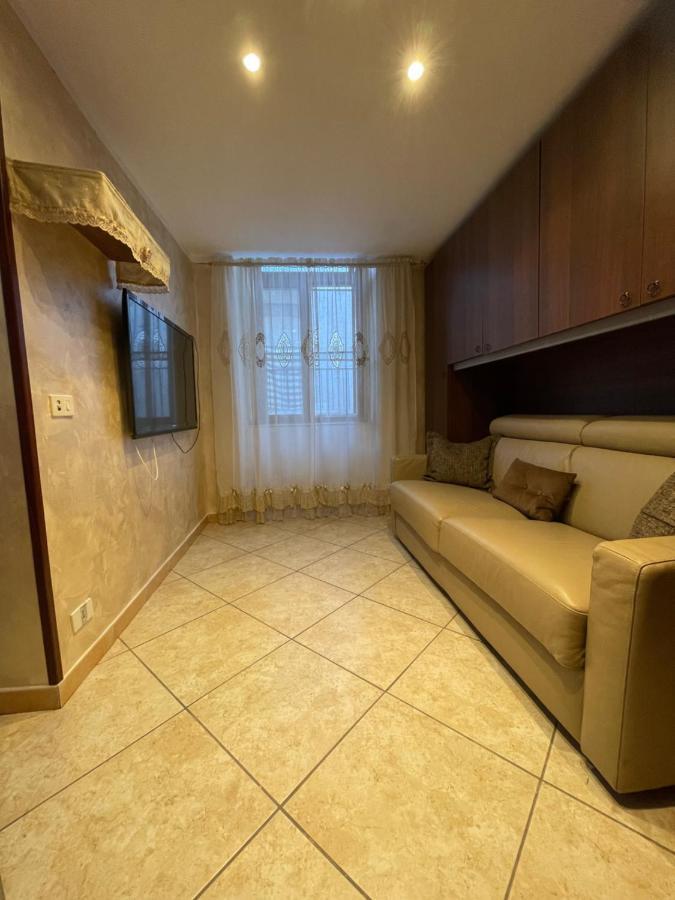 Апартаменти Casa Di Nonna Bertina Неаполь Екстер'єр фото